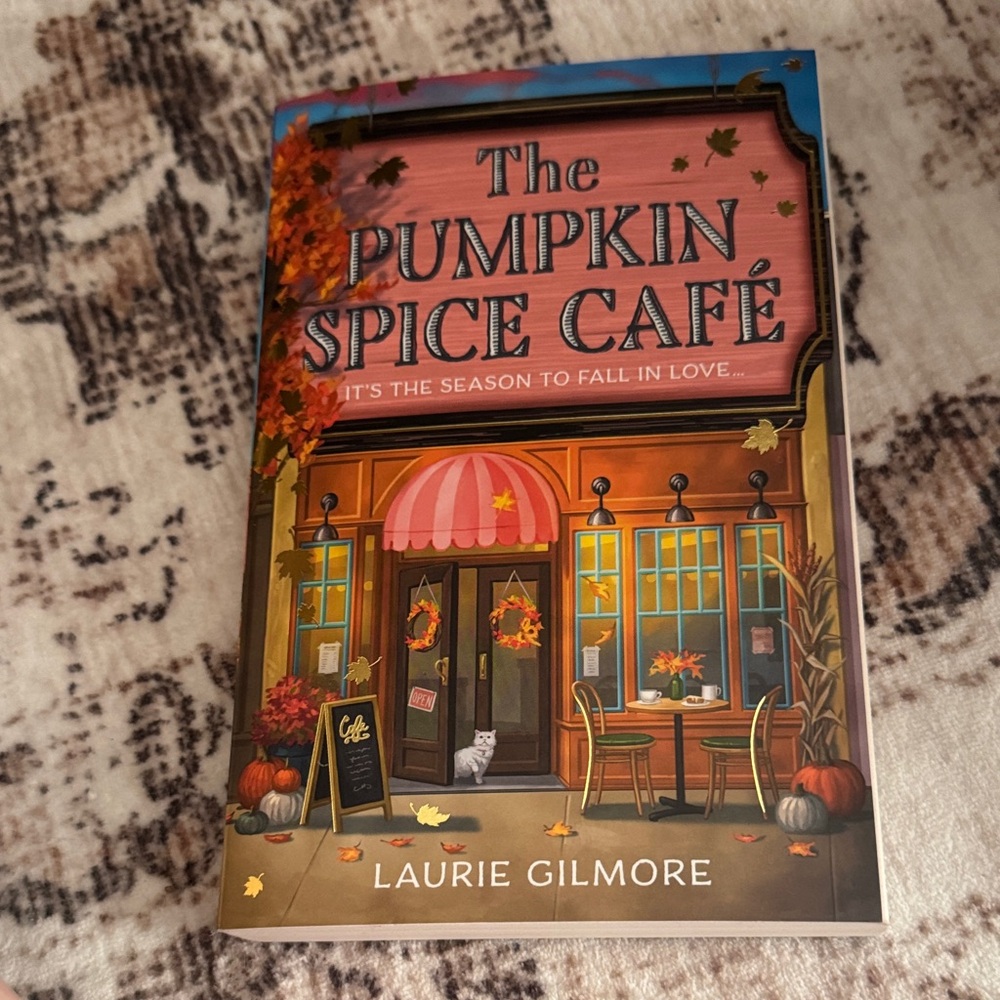 The Pumpkin Spice Café Book by Laurie Gilmore